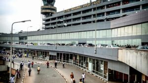 Lagoa airport terminal